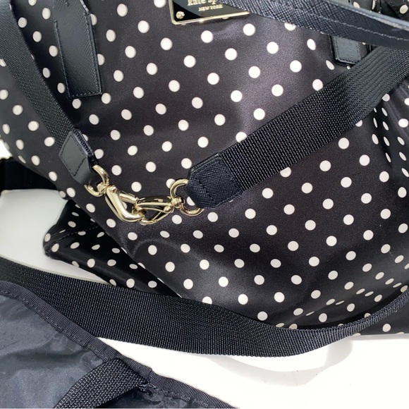 Kate Spade Diaper bag/ Travel bag/ tote - Picture 7 of 12